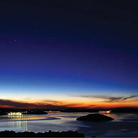 Amazing In With House Sea View *