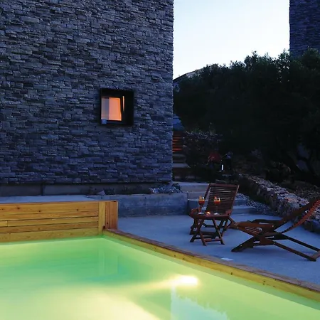 Holiday home Amazing In With House Sea View *
